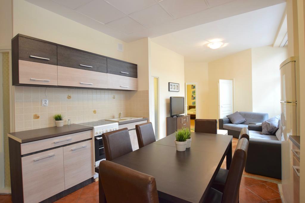 Budget Apartment By Hi5 - Feherhajo Budapest Exterior photo